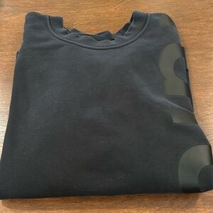 Wordmark lululemon crewneck sweatshirt…